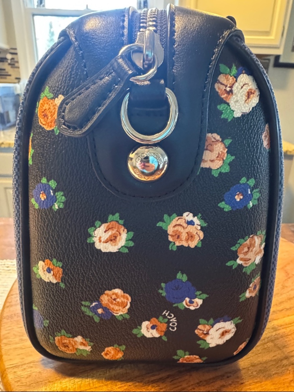COACH Bennett Tea Rose floral satchel with wallet - Picture 3 of 10